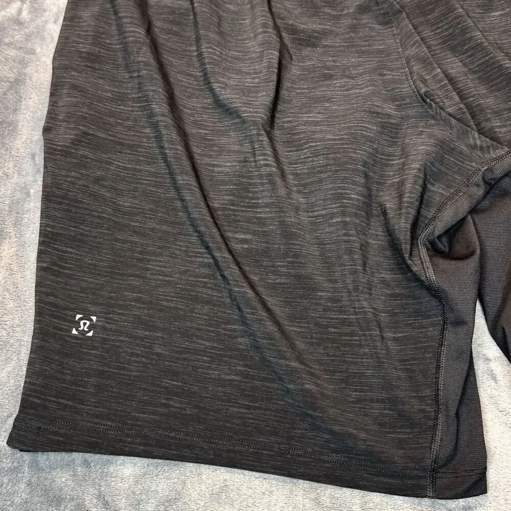 LULULEMON Men Sz L Shorts 9.5” Lined Charcoal Gray Black Yoga Sport Luxury 0227